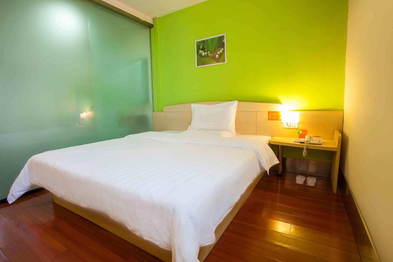 7Days Inn Yunfu Luoding Central Kamer foto